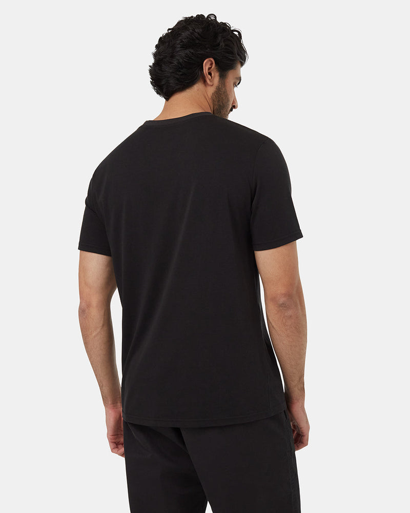 Black-Crew-Neck-Pocketed-Shortsleeve-T-Shirt