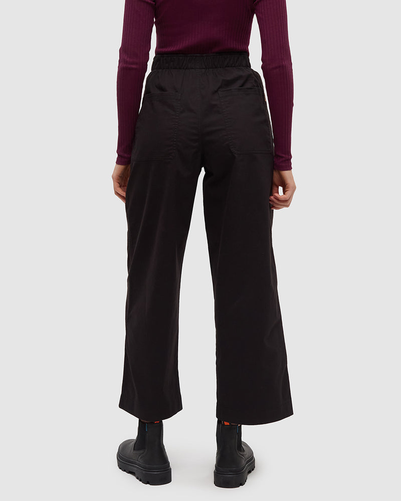 Black-High-Rise-Straight-TechBlend-Pant