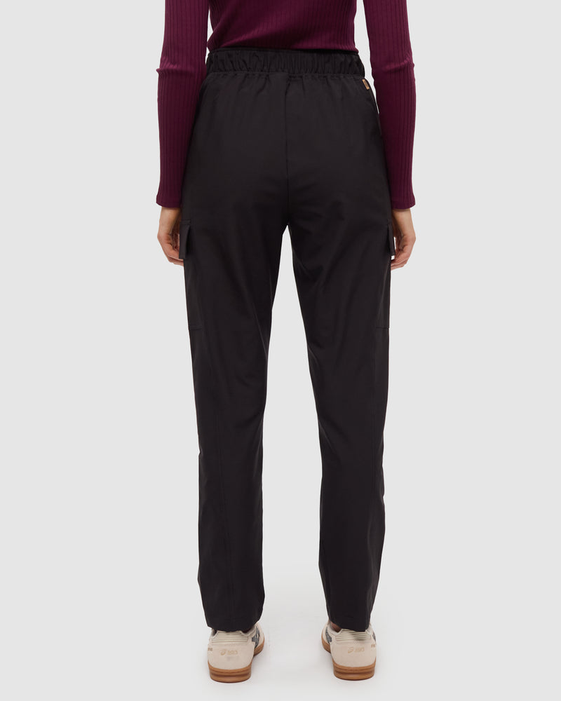 Black-High-Rise-Tapered-InMotion-Pant