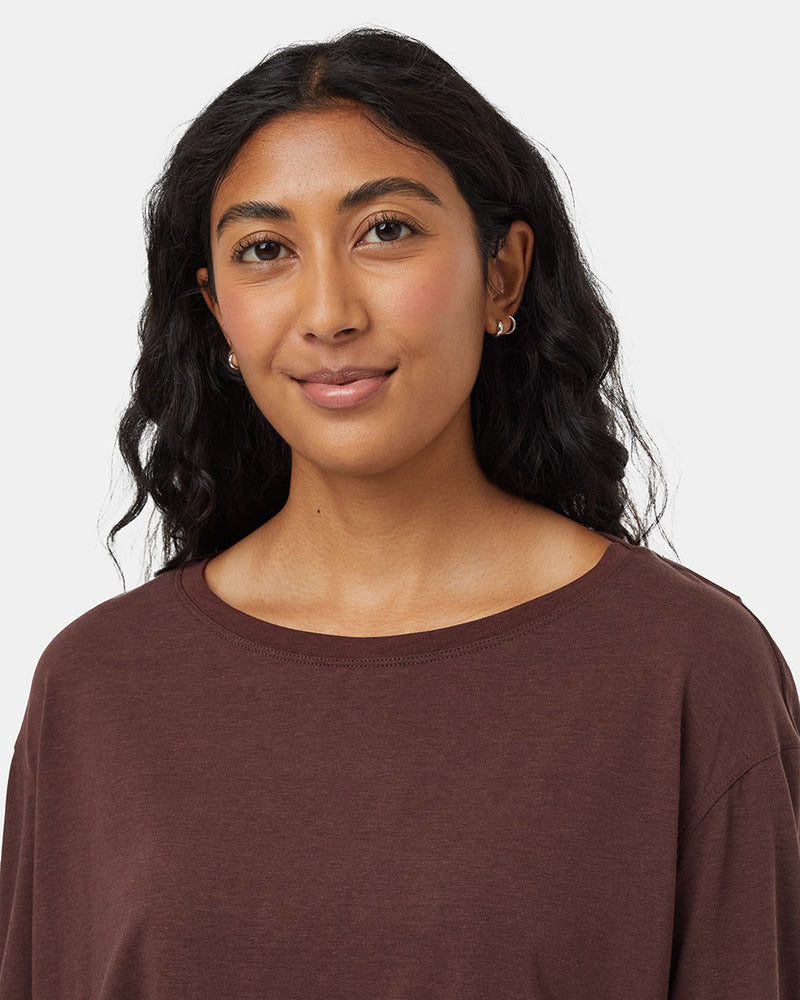 Burgundy-Crew-Neck-Flowy-Long-Sleeve-Top