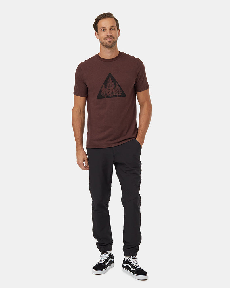 Burgundy-Crew-Neck-Graphic-Shortsleeve-T-Shirt