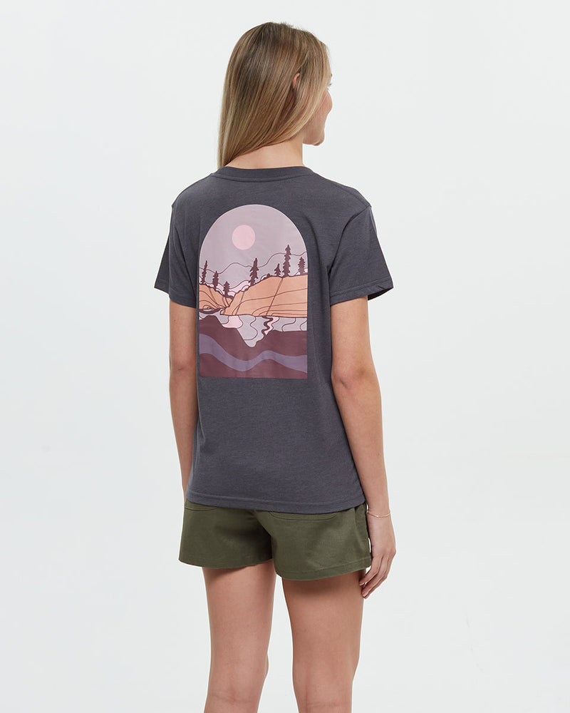 Grey-Crew-Neck-Graphic-Shortsleeve-T-Shirt