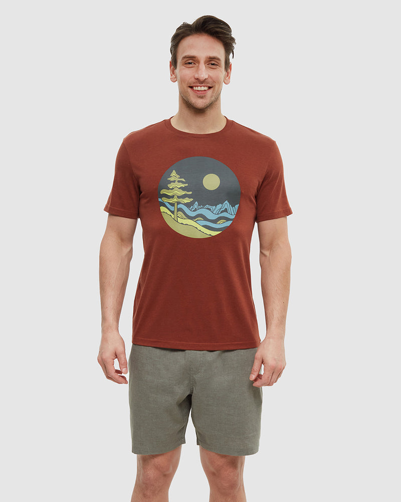  *Model is 5'11.5", wearing size M